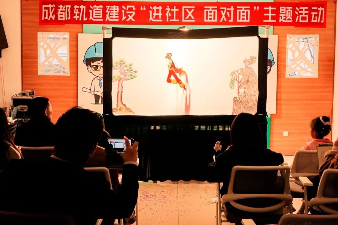 进社区面对面，聚焦“施工扰民”回应关切